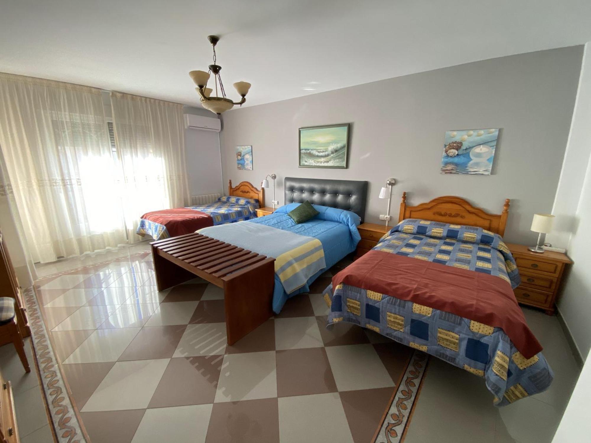 Villa Caniles מראה חיצוני תמונה