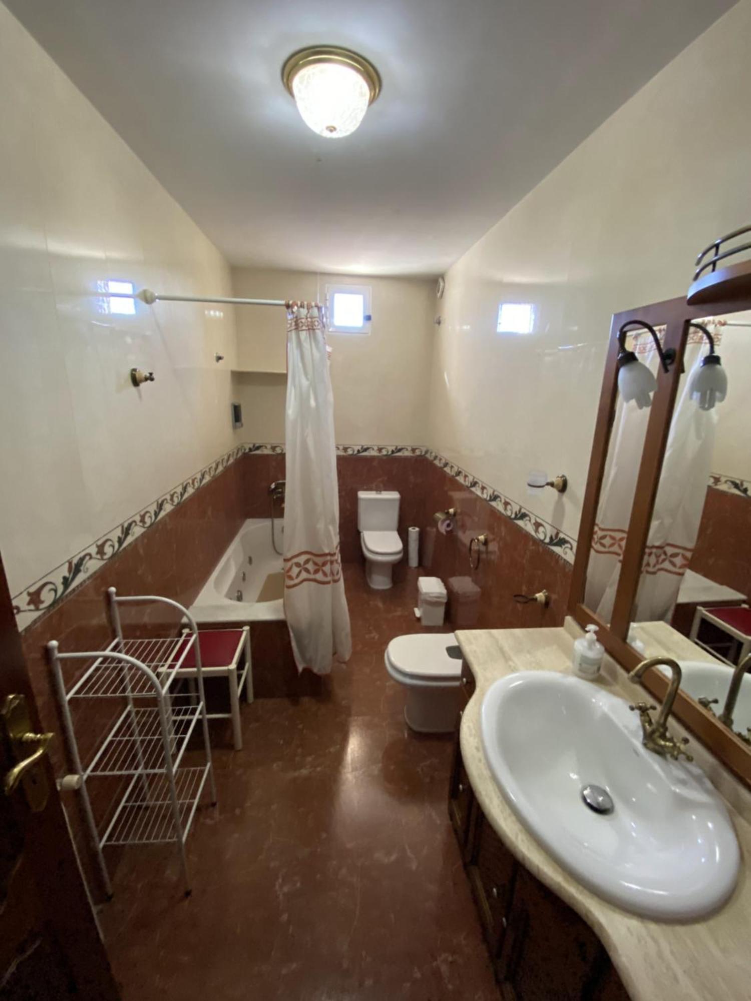 Villa Caniles מראה חיצוני תמונה